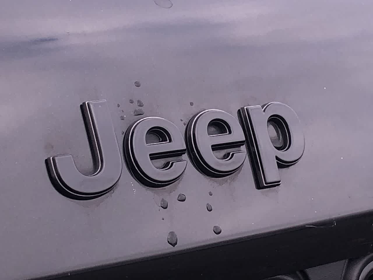 Thumbnail: 2024 Jeep Grand Cherokee L - 27