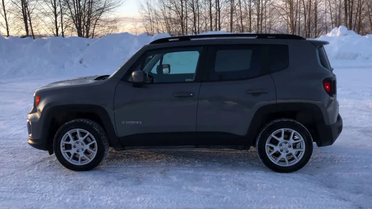 Thumbnail: 2020 Jeep Renegade - 9