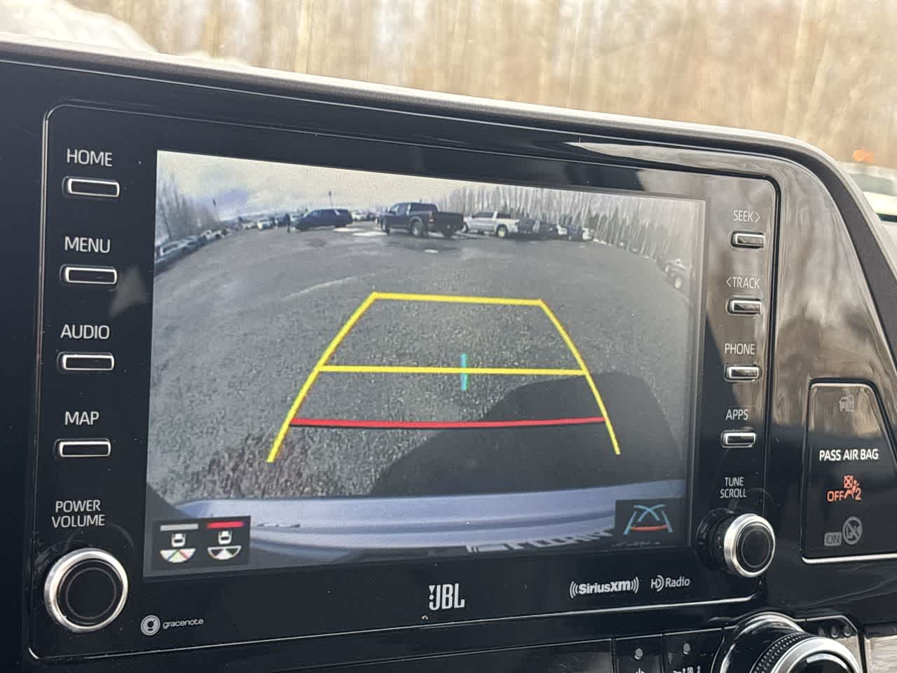 Thumbnail: 2021 Toyota Highlander - 20