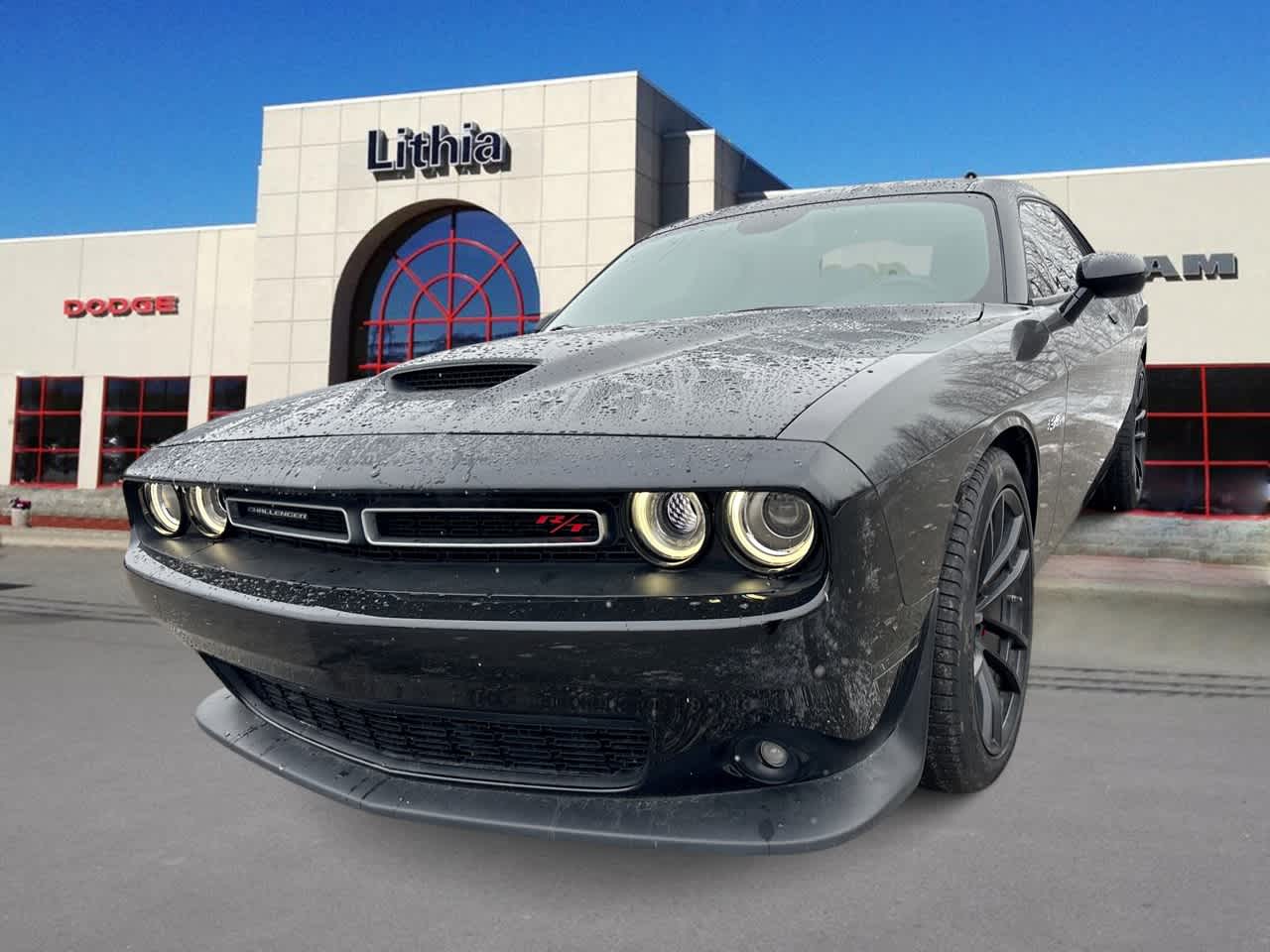2023 Dodge Challenger R/T's photo