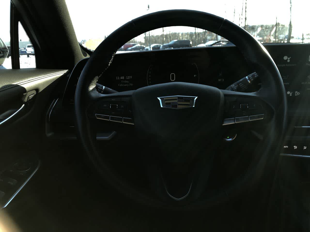 Thumbnail: 2024 Cadillac XT4 - 25