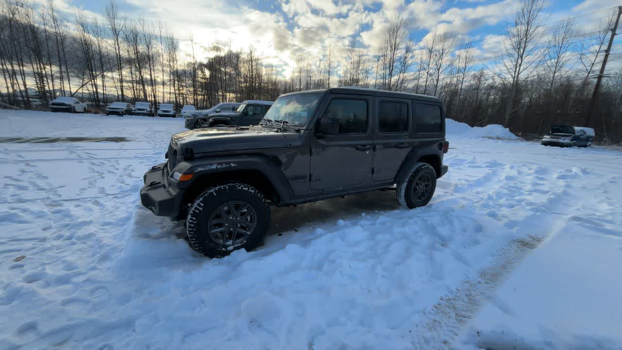 Thumbnail: 2026 Jeep Wrangler - 7