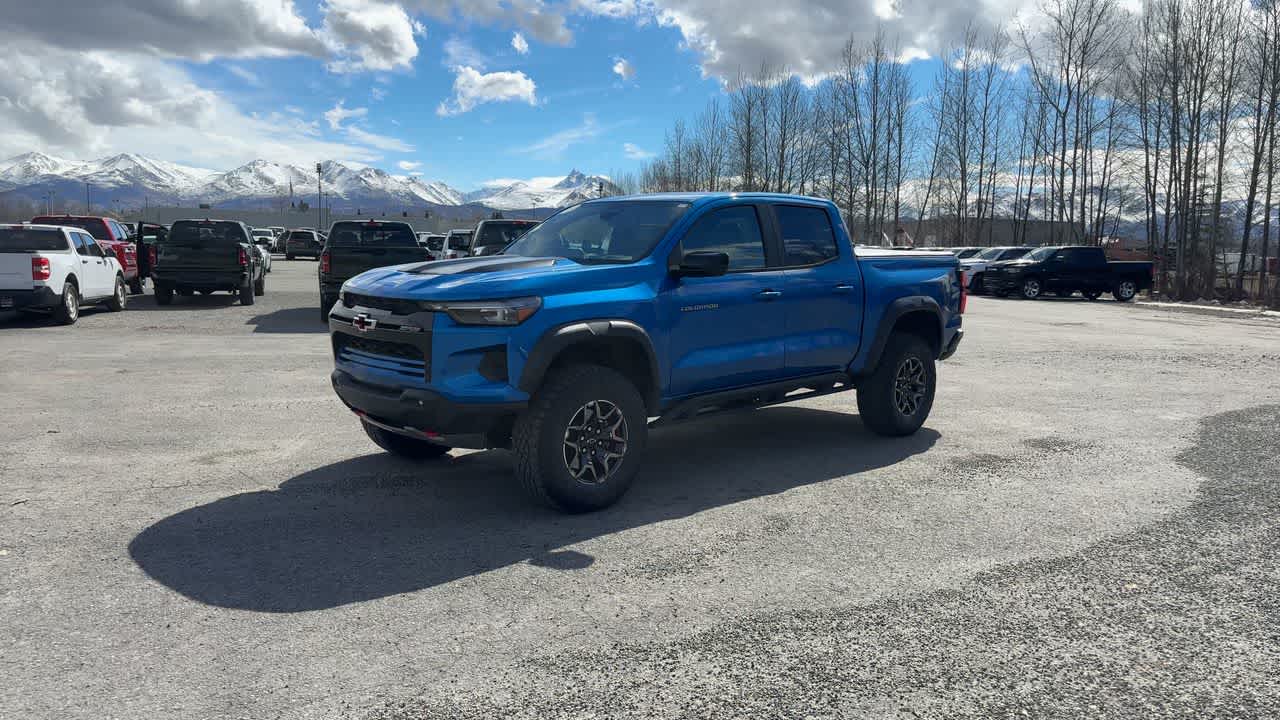 Thumbnail: 2024 Chevrolet Colorado - 6