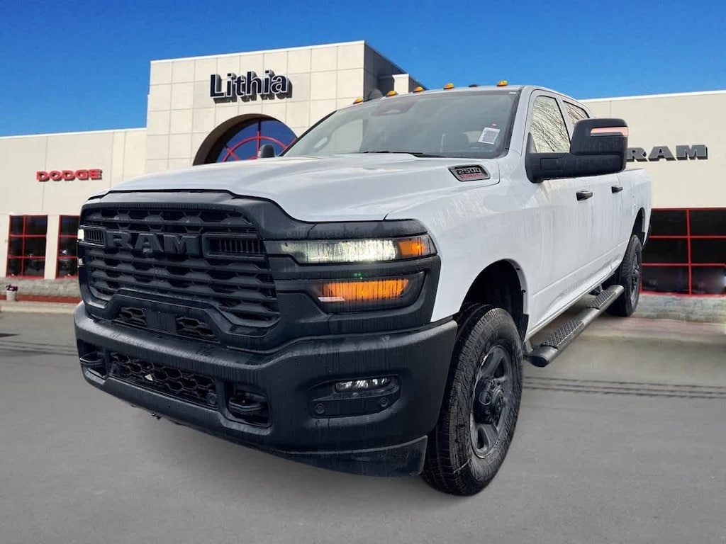 New 2026 Ram 2500 TRADESMAN CREW CAB 4X4 6'4 BOX Pickup