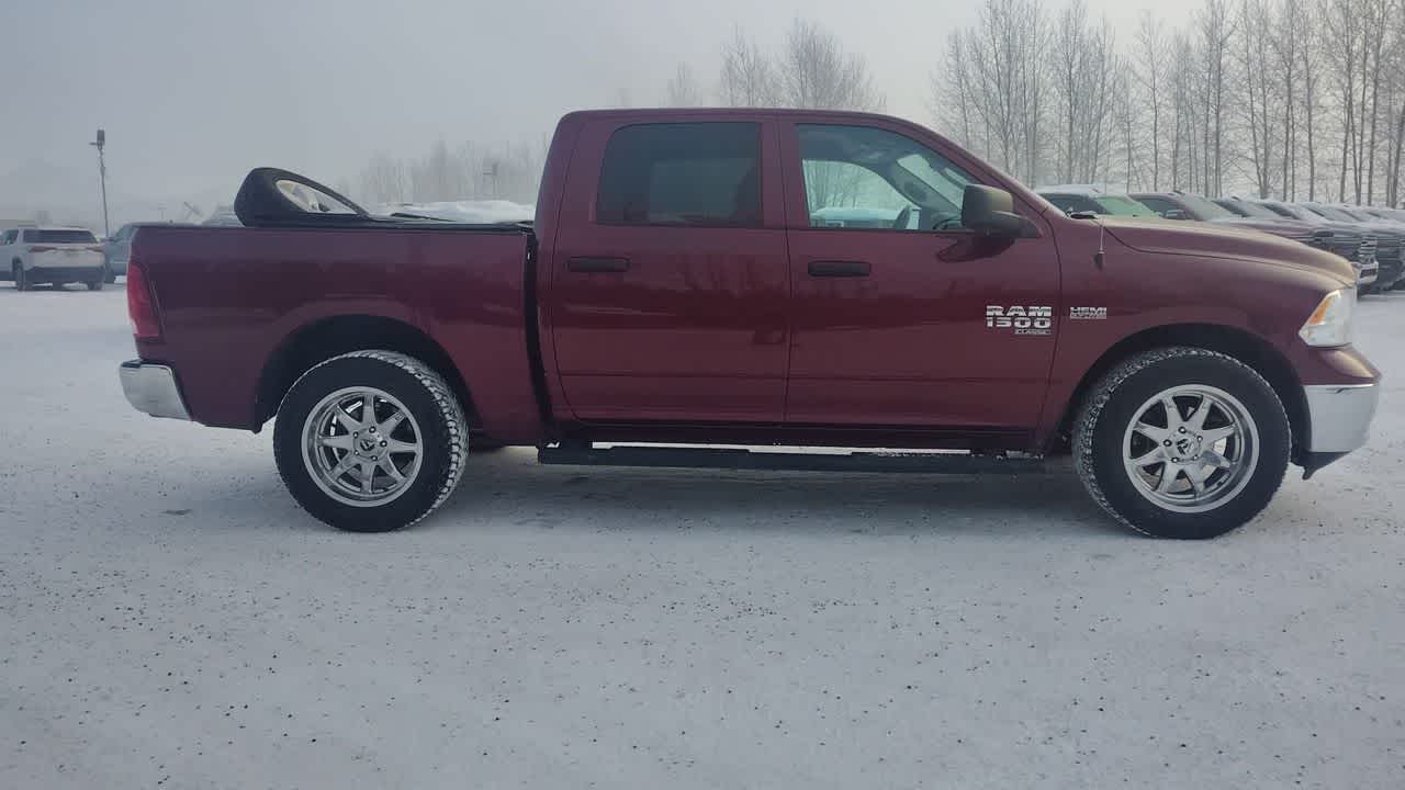 Thumbnail: 2020 RAM 1500 Classic - 15