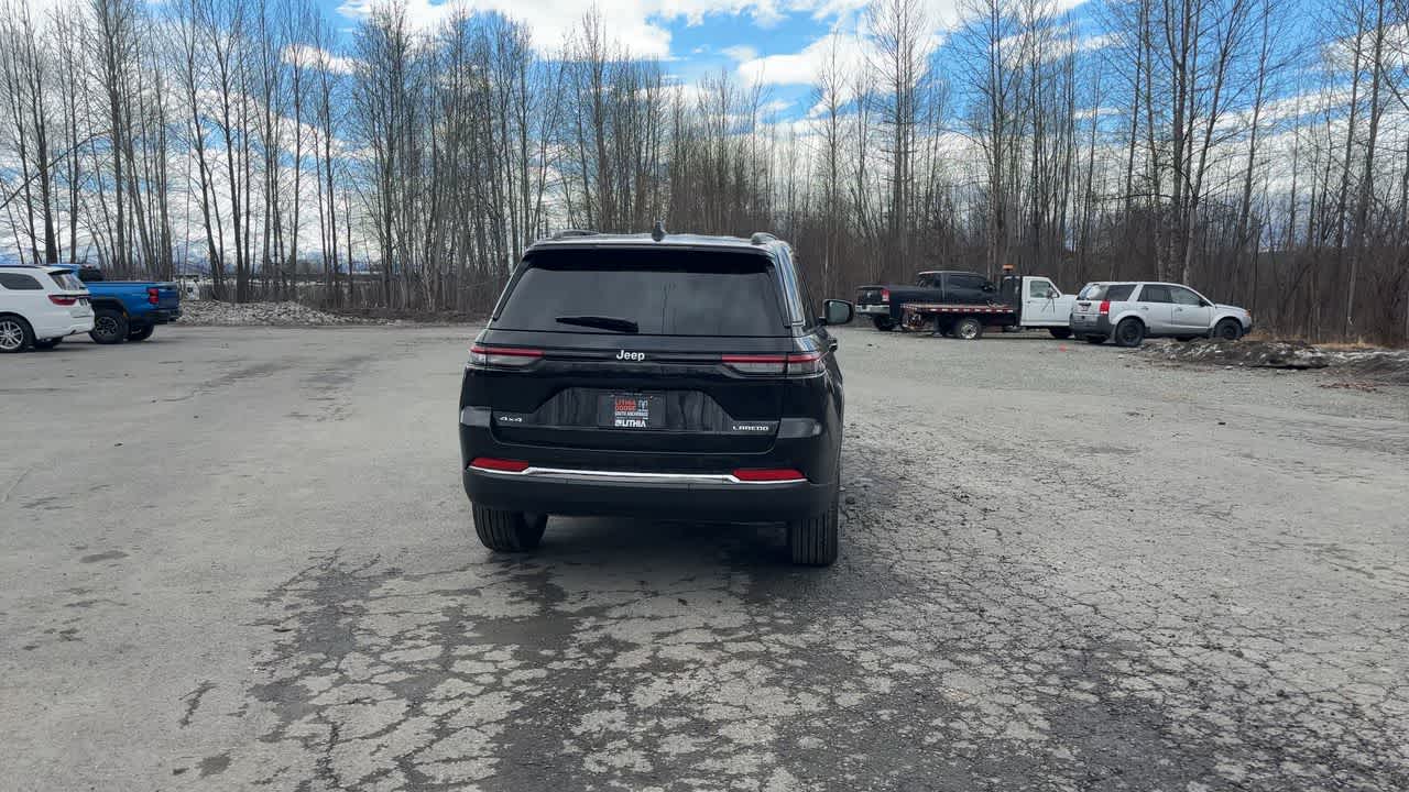 Thumbnail: 2026 Jeep Grand Cherokee - 13