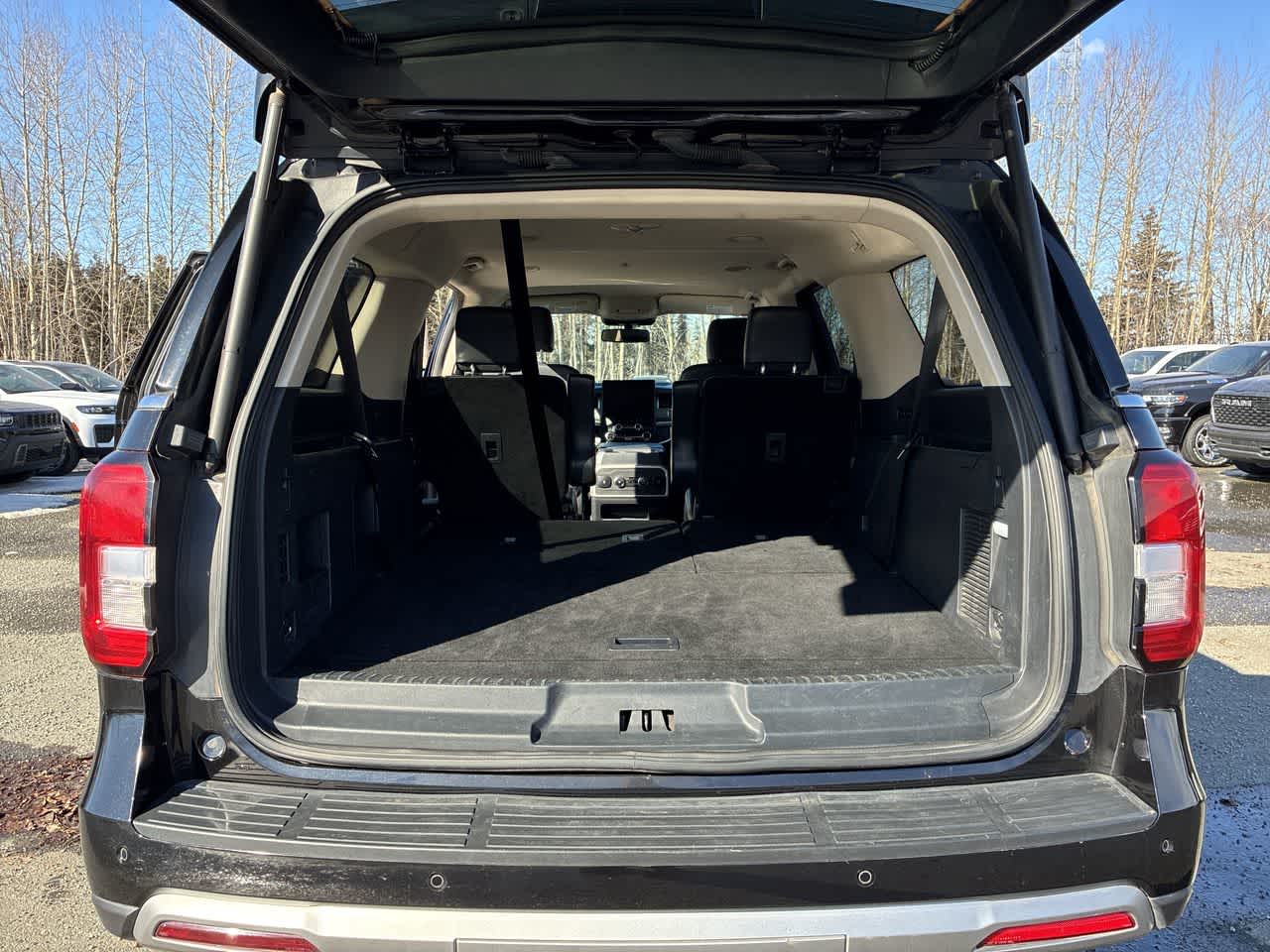 Thumbnail: 2024 Ford Expedition MAX - 12