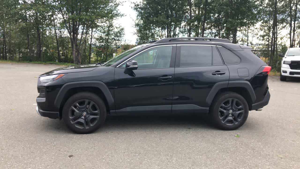 Thumbnail: 2024 Toyota RAV4 - 8