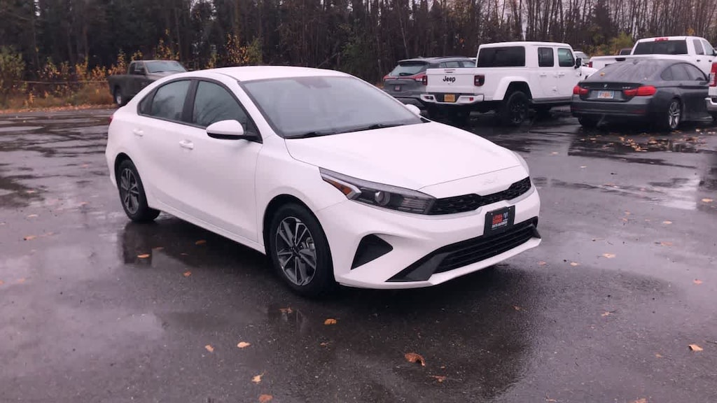 Used 2024 Kia Forte LXS Sedan