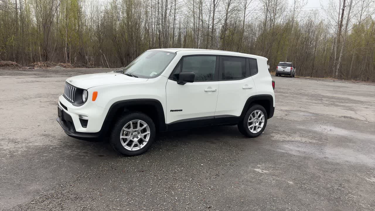Thumbnail: 2023 Jeep Renegade - 7