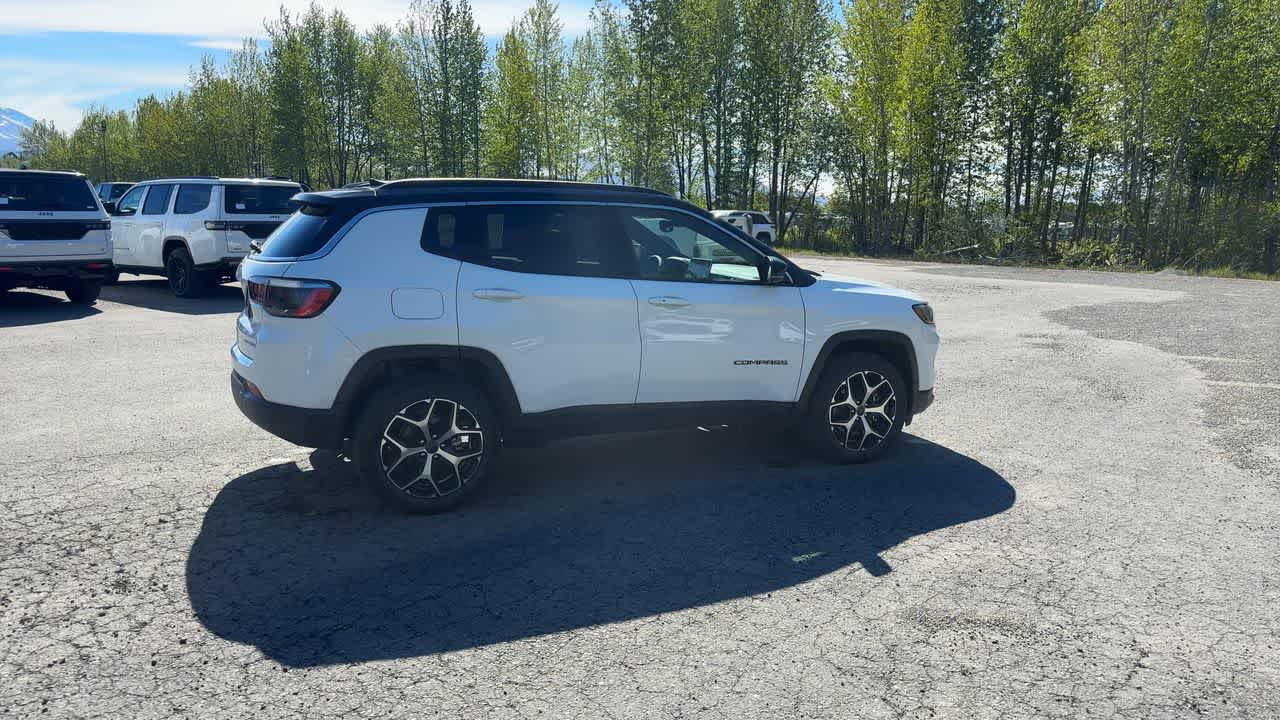 Thumbnail: 2026 Jeep Compass - 15