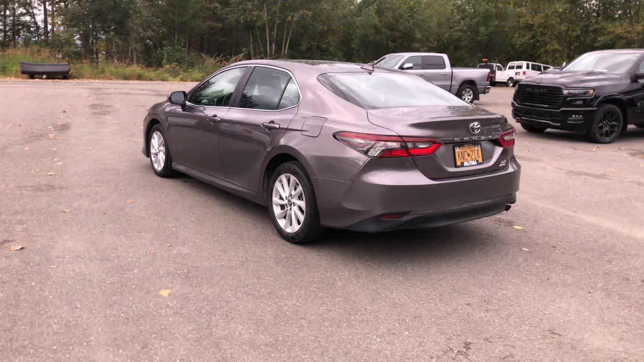 Thumbnail: 2024 Toyota Camry - 10