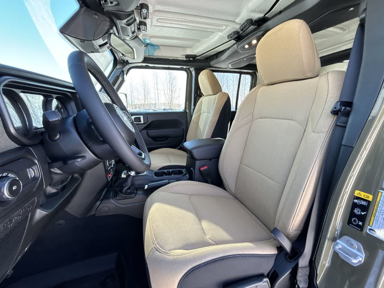 Thumbnail: 2026 Jeep Wrangler - 14