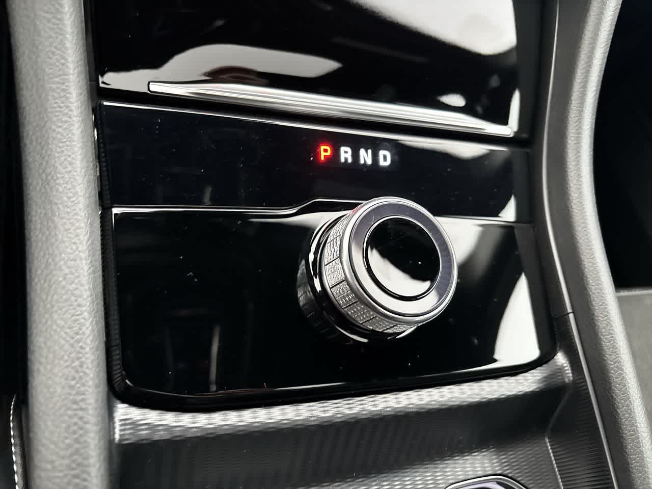 Thumbnail: 2025 Jeep Grand Cherokee - 26