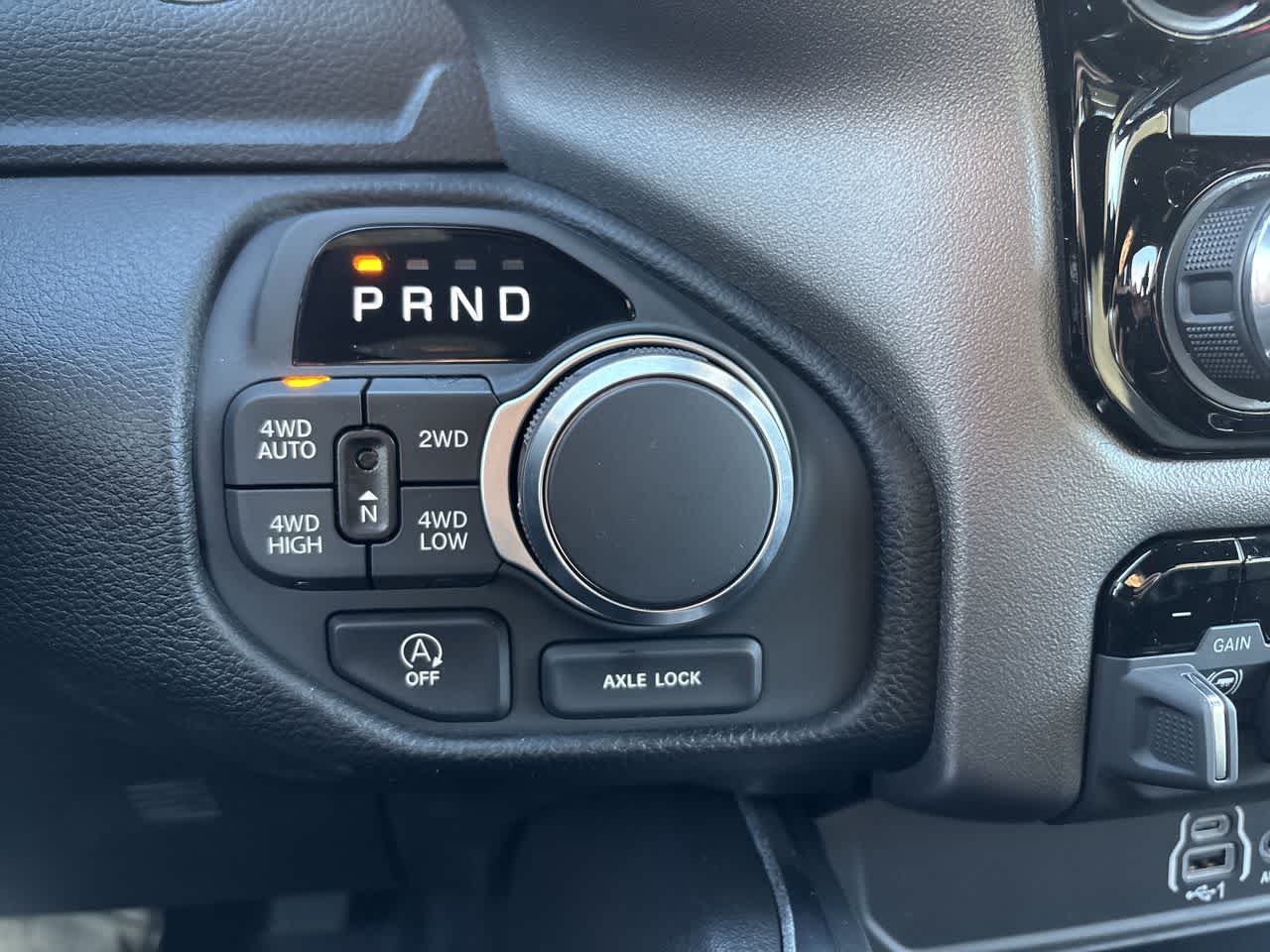 Thumbnail: 2026 RAM 1500 - 27