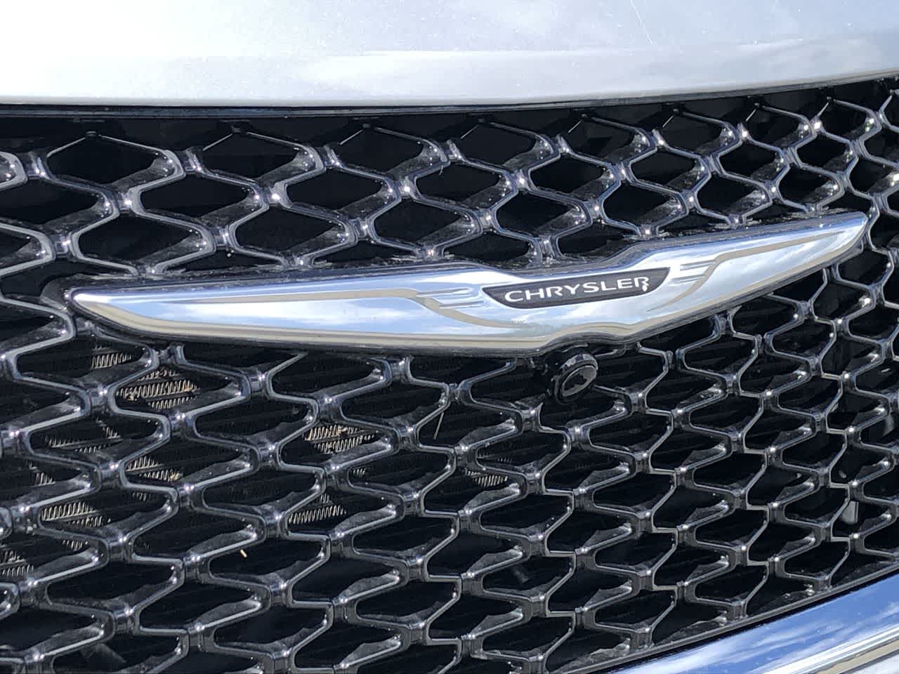 Thumbnail: 2024 Chrysler Pacifica - 19