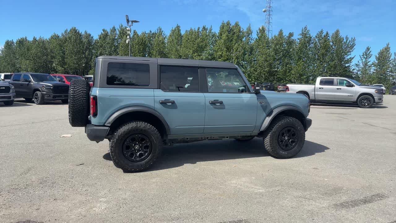 Thumbnail: 2022 Ford Bronco - 15