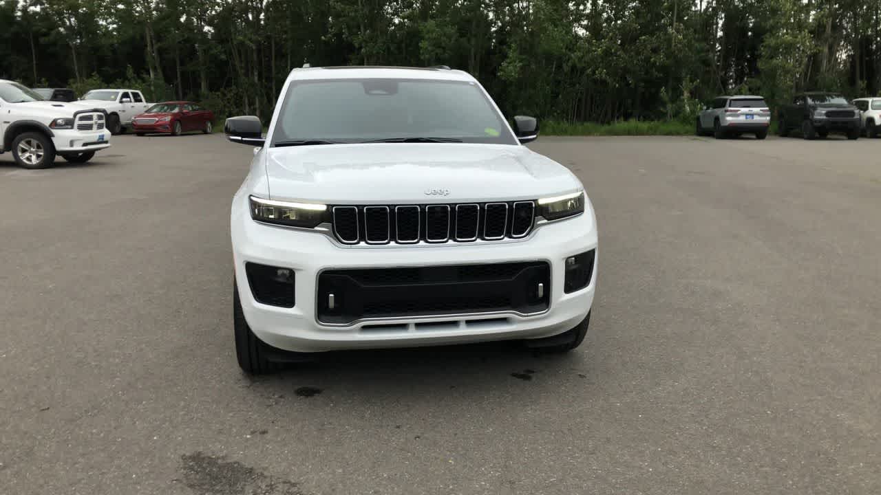 Thumbnail: 2025 Jeep Grand Cherokee - 3