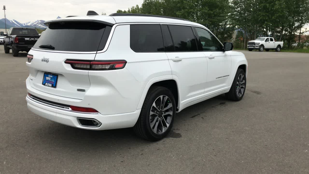 Thumbnail: 2025 Jeep Grand Cherokee - 13