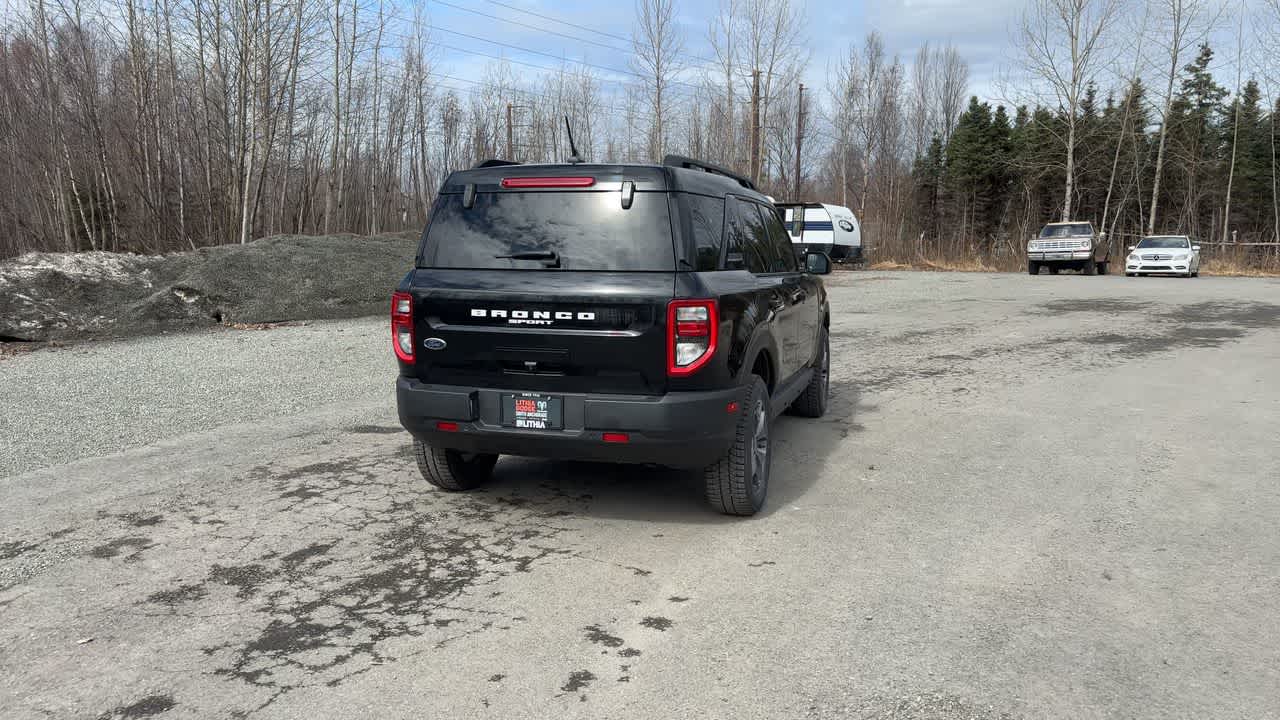 Thumbnail: 2022 Ford Bronco Sport - 13