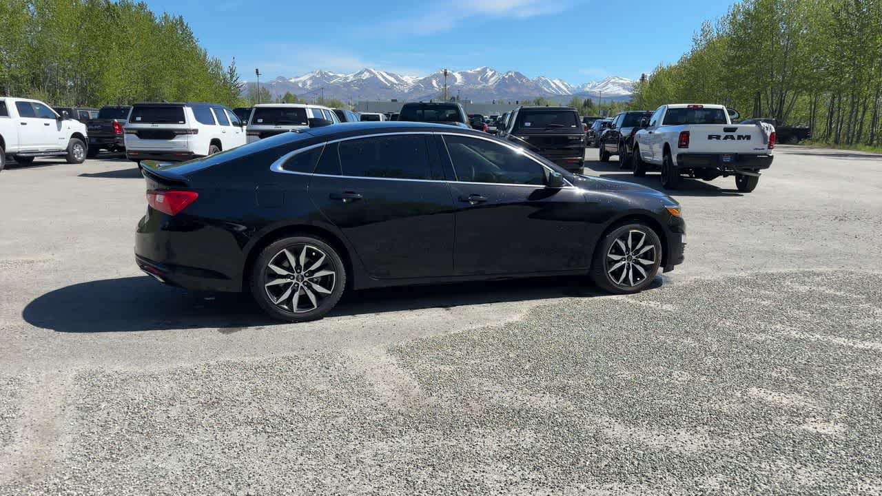 Thumbnail: 2024 Chevrolet Malibu - 15
