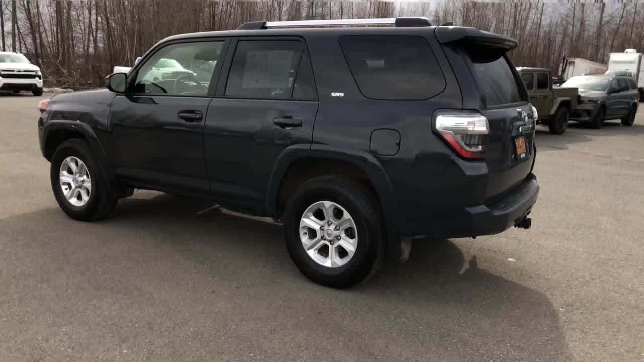 Thumbnail: 2024 Toyota 4Runner - 9