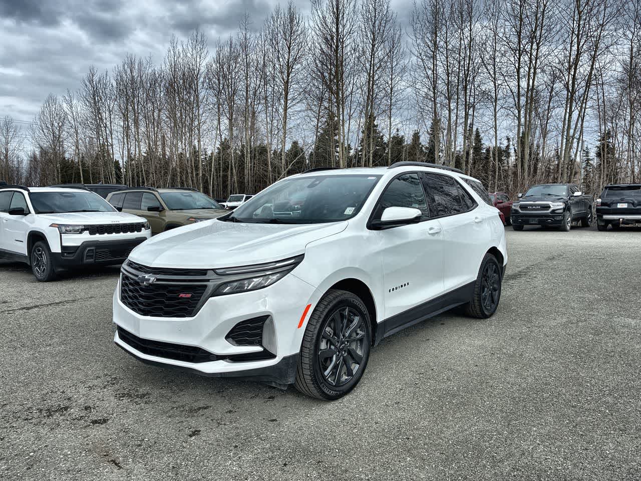 Thumbnail: 2023 Chevrolet Equinox - 4