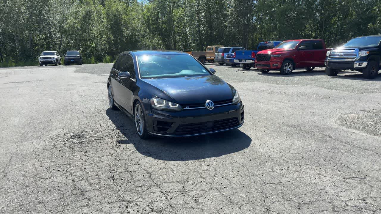 Thumbnail: 2017 Volkswagen Golf - 3