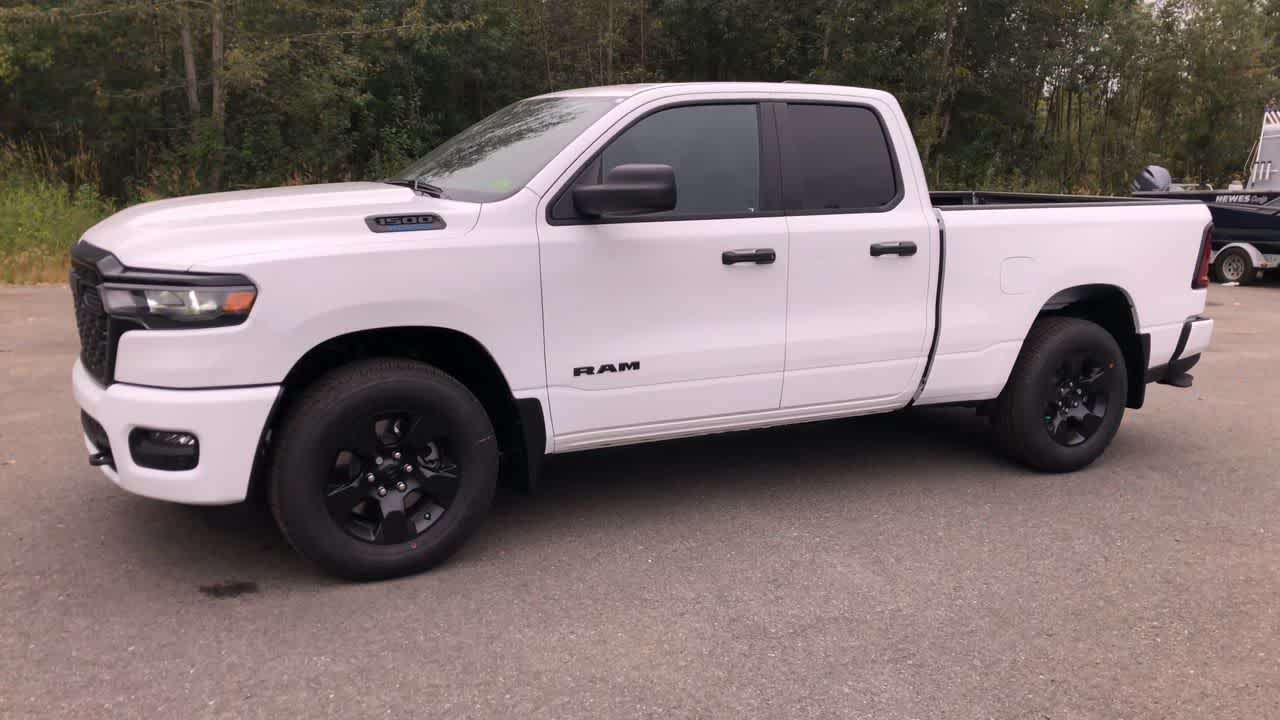 Thumbnail: 2025 RAM 1500 - 6