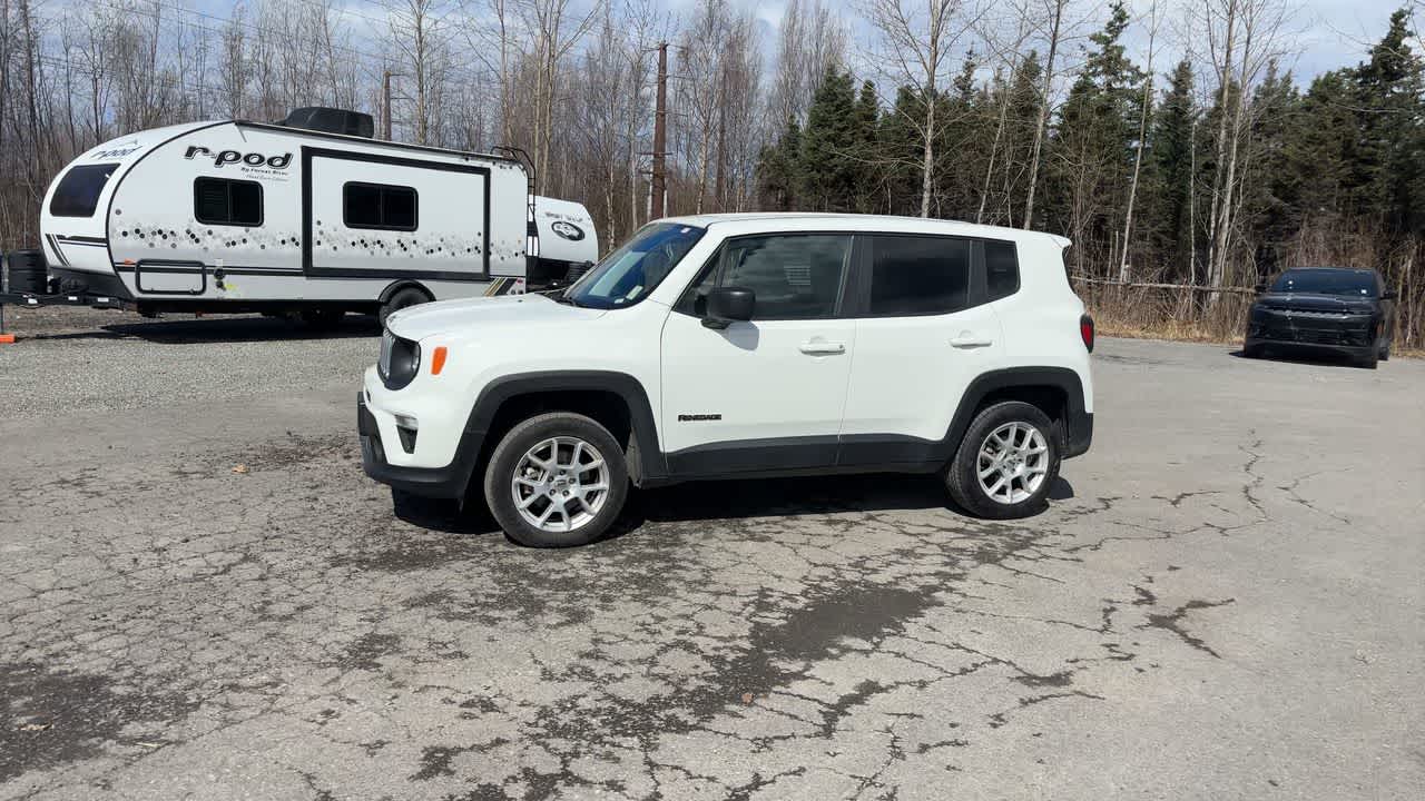 Thumbnail: 2023 Jeep Renegade - 7