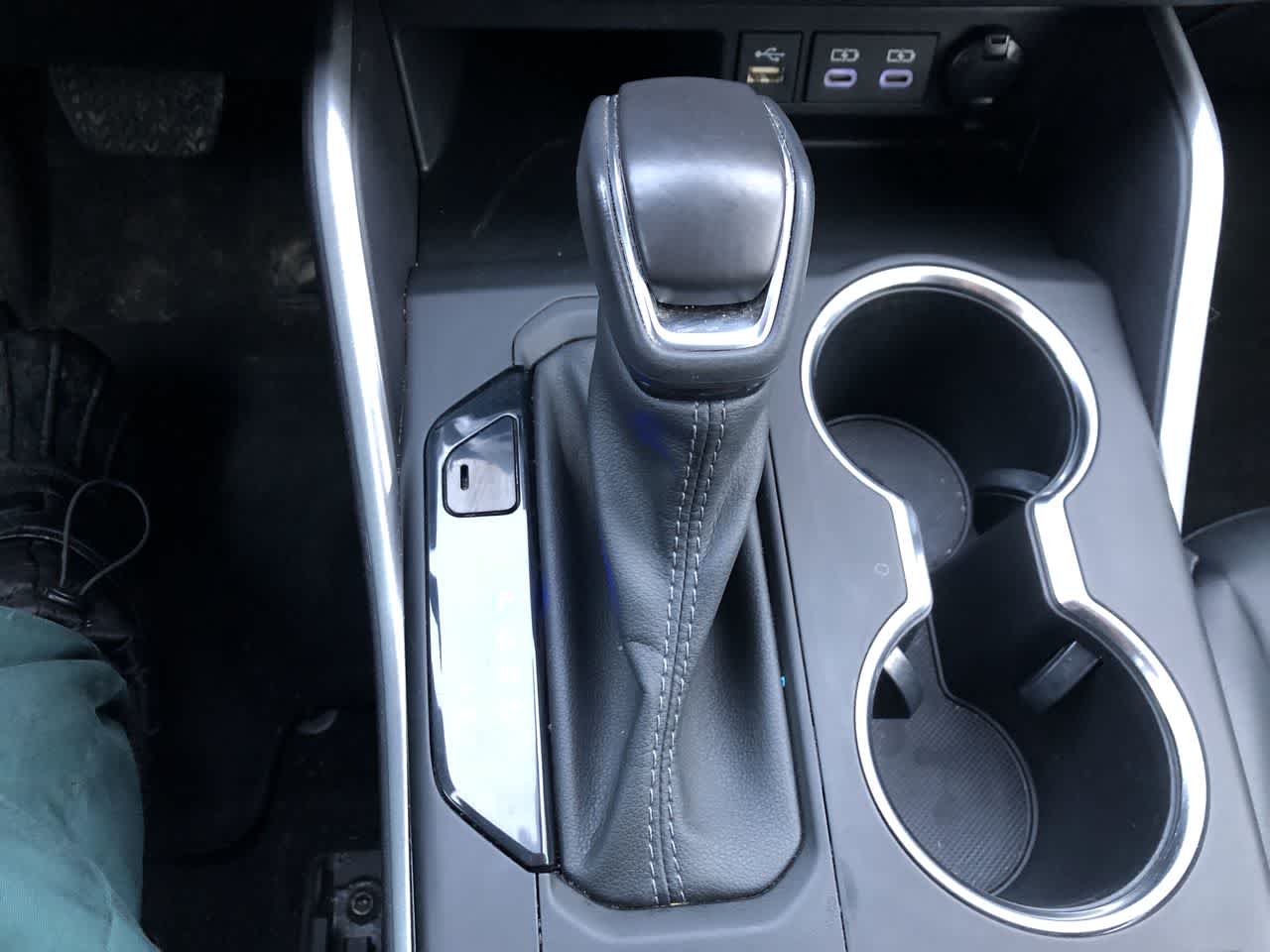 Thumbnail: 2023 Toyota Highlander - 27