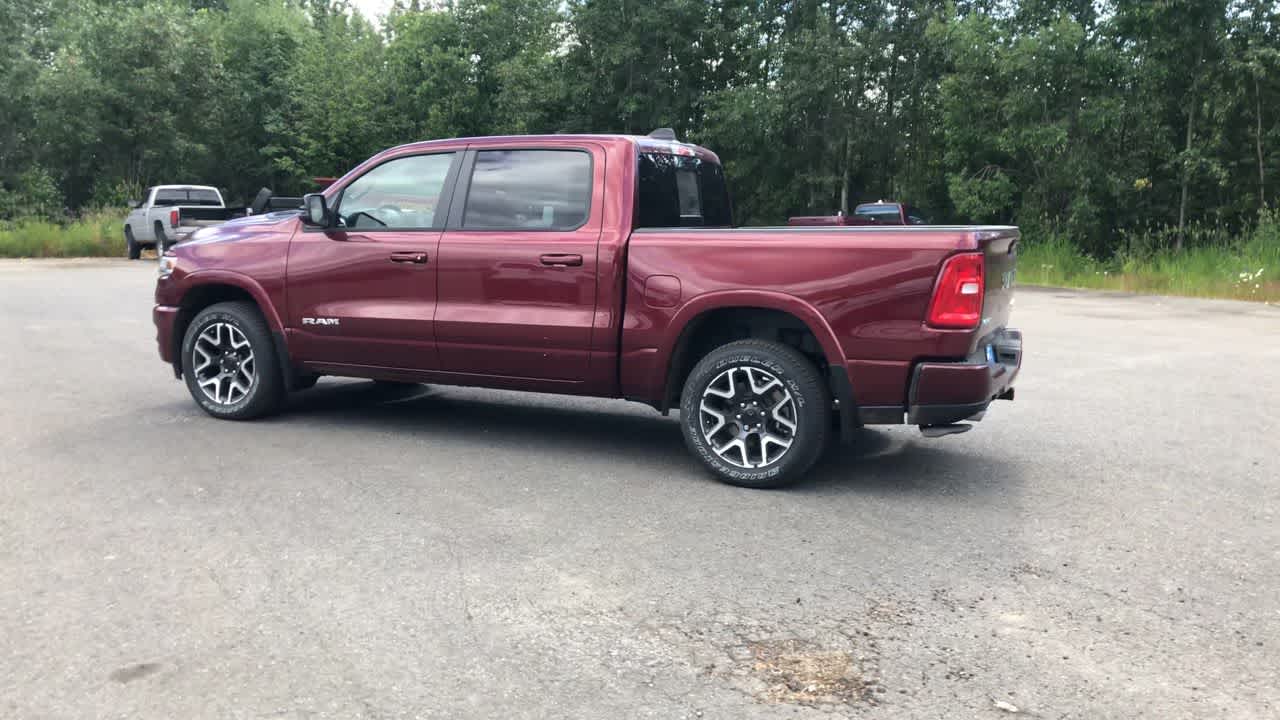 Thumbnail: 2025 RAM 1500 - 9