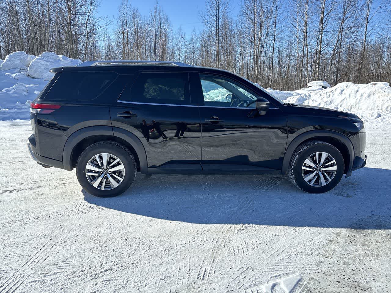 Thumbnail: 2025 Nissan Pathfinder - 9