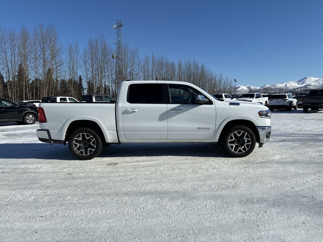 Thumbnail: 2025 RAM 1500 - 9