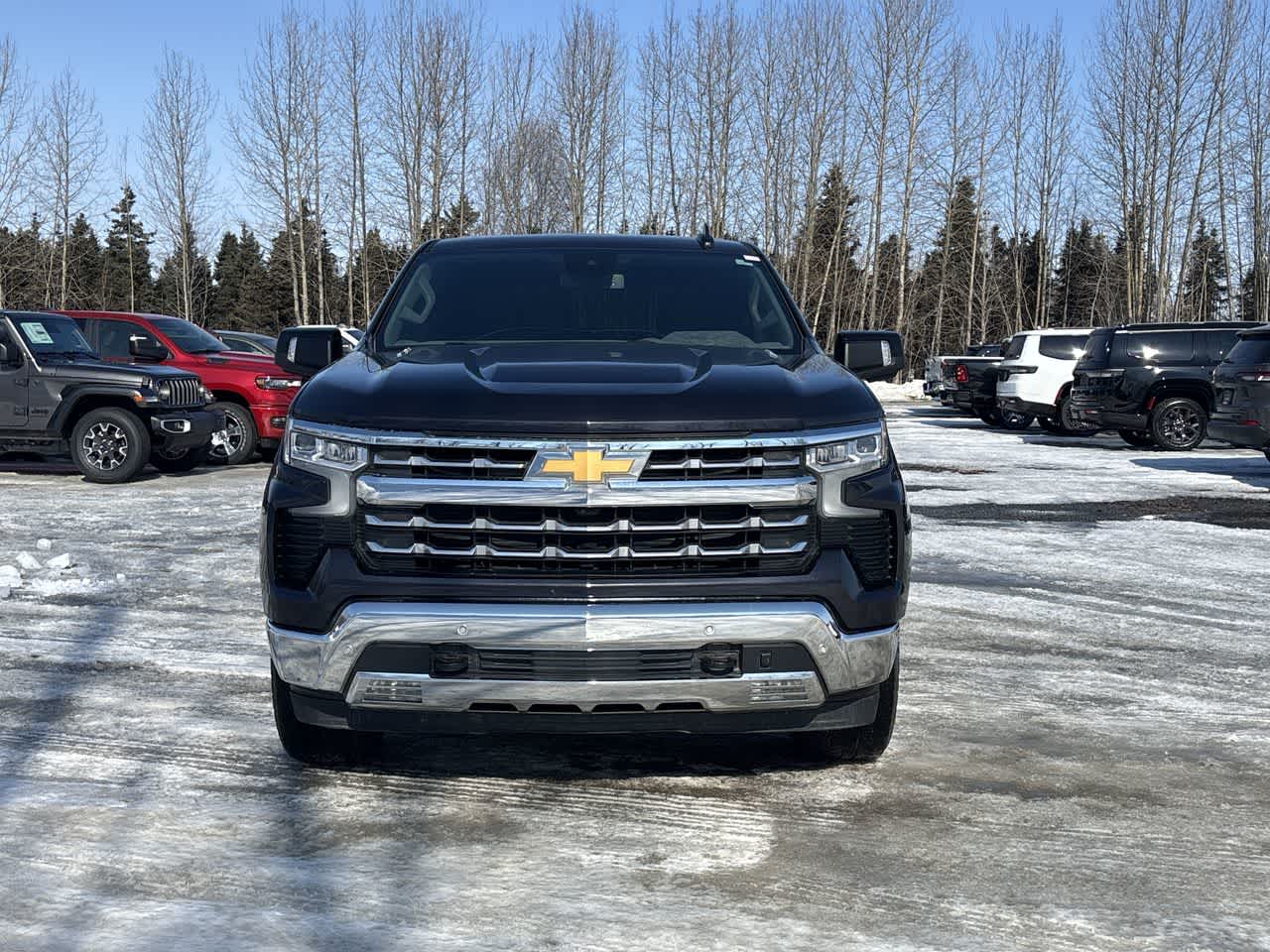 Thumbnail: 2023 Chevrolet Silverado 1500 - 3