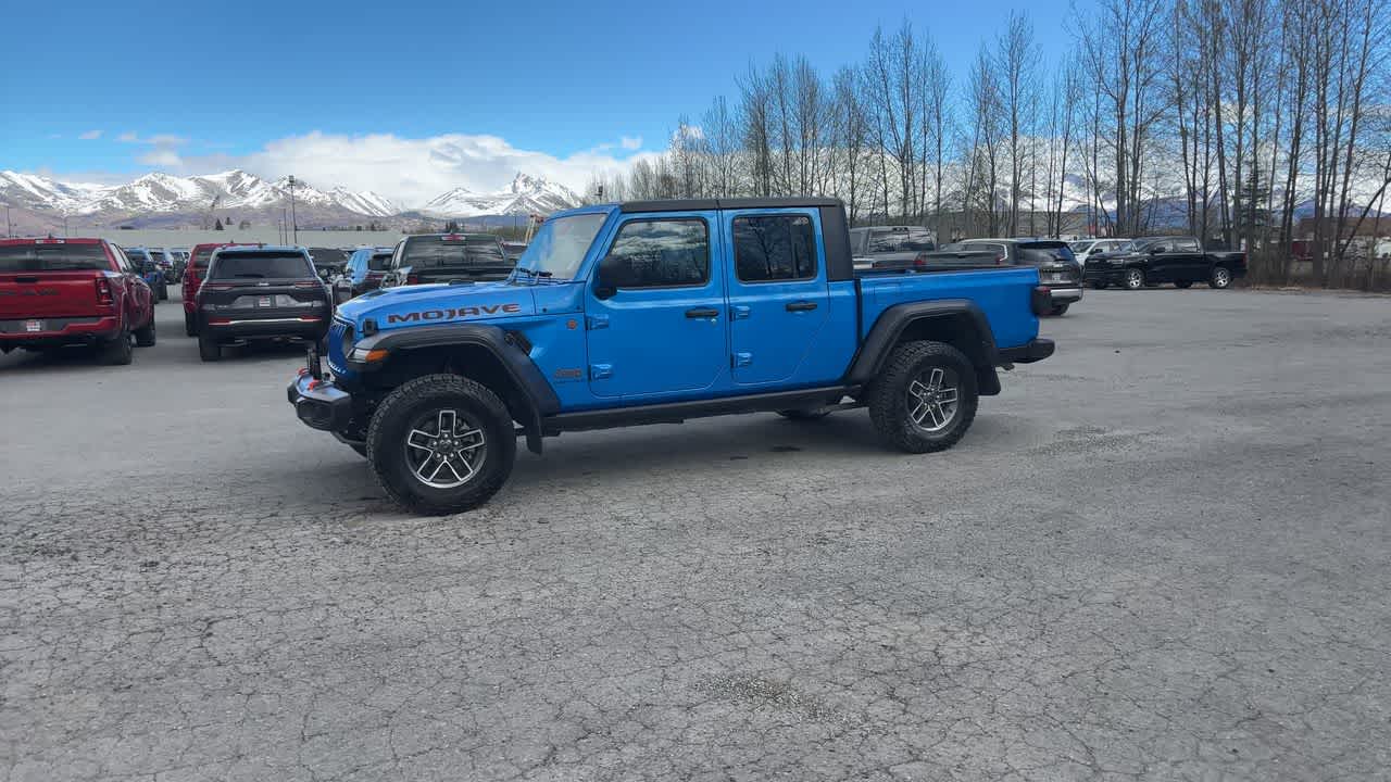 Thumbnail: 2024 Jeep Gladiator - 7