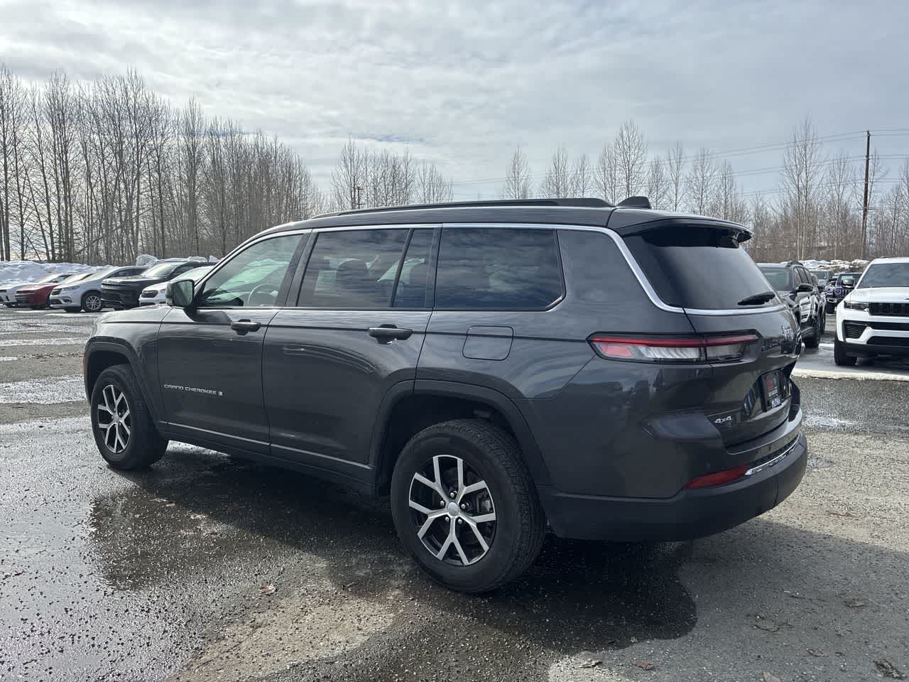 Thumbnail: 2024 Jeep Grand Cherokee L - 6