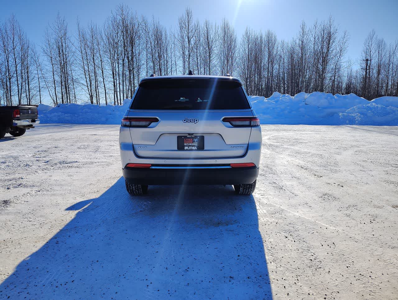 Thumbnail: 2024 Jeep Grand Cherokee L - 7