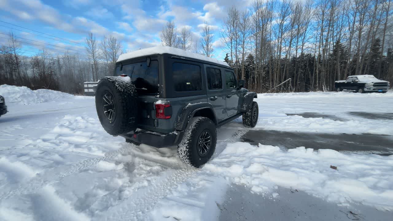 Thumbnail: 2026 Jeep Wrangler - 14