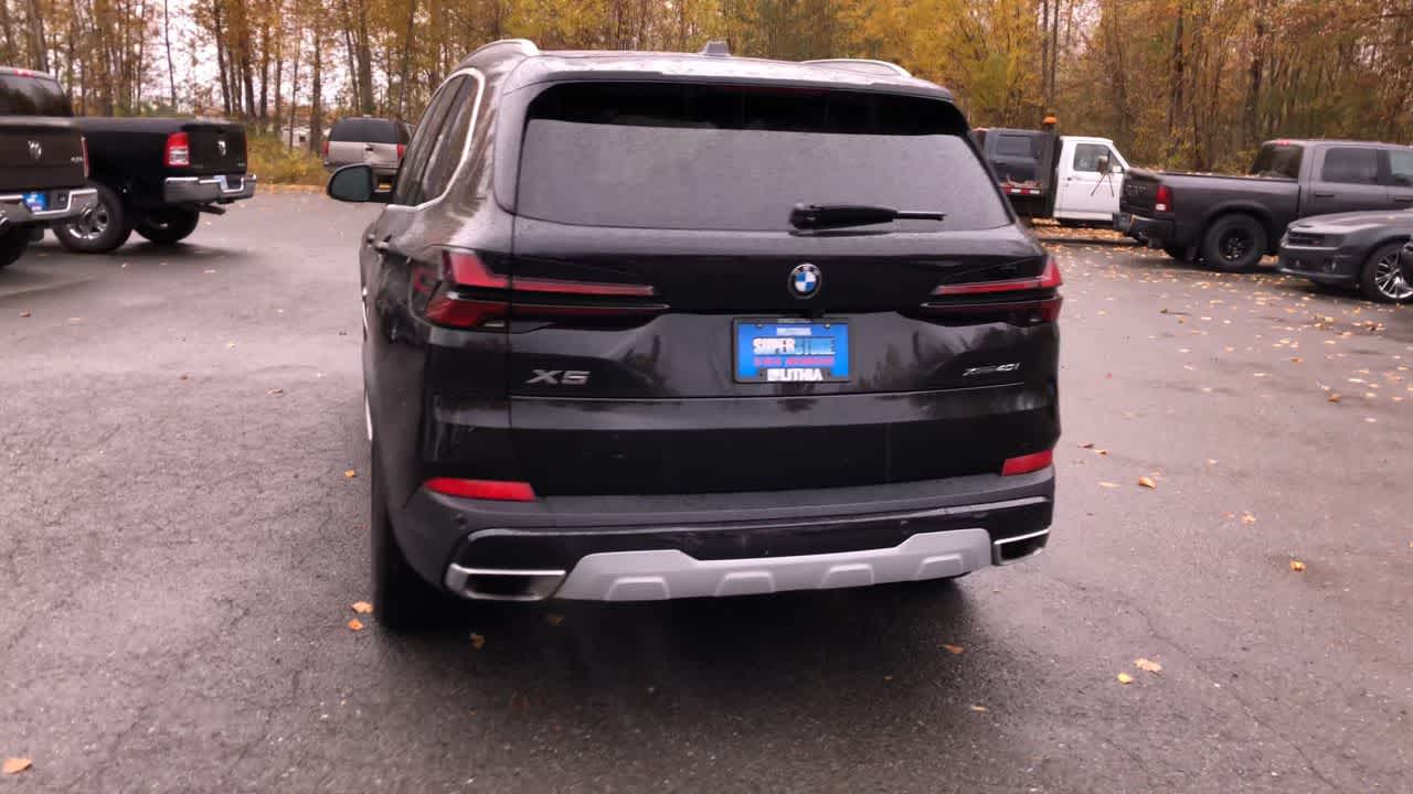 Thumbnail: 2025 BMW X5 - 11