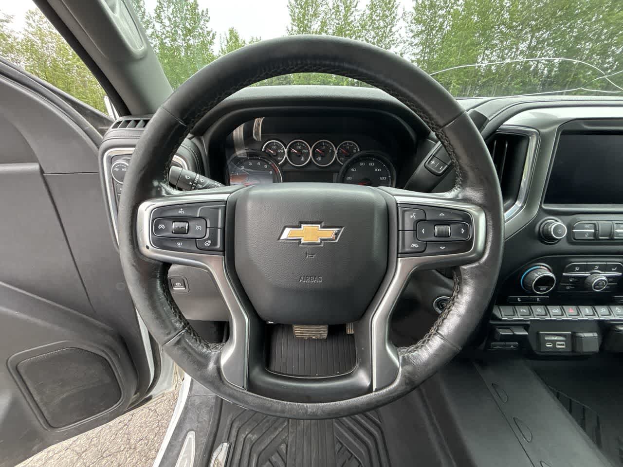 Thumbnail: 2020 Chevrolet Silverado 1500 - 25