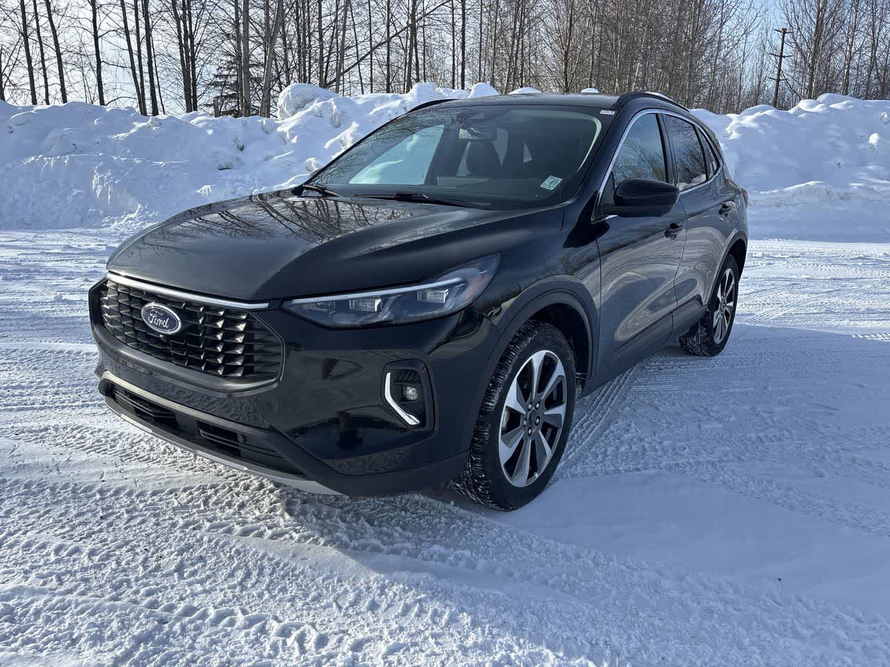 Thumbnail: 2023 Ford Escape - 4