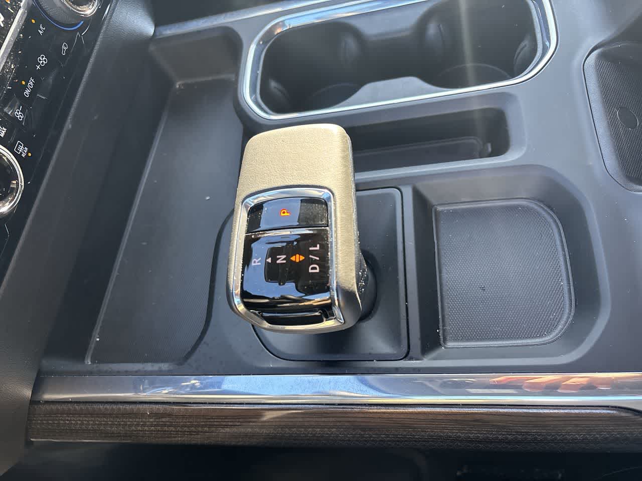 Thumbnail: 2025 Chevrolet Silverado 1500 - 18