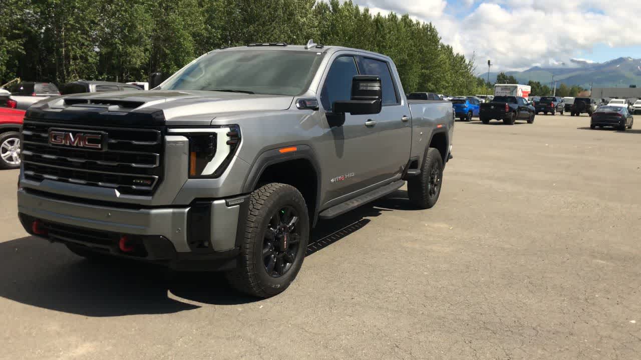 Thumbnail: 2025 GMC Sierra 2500 - 5