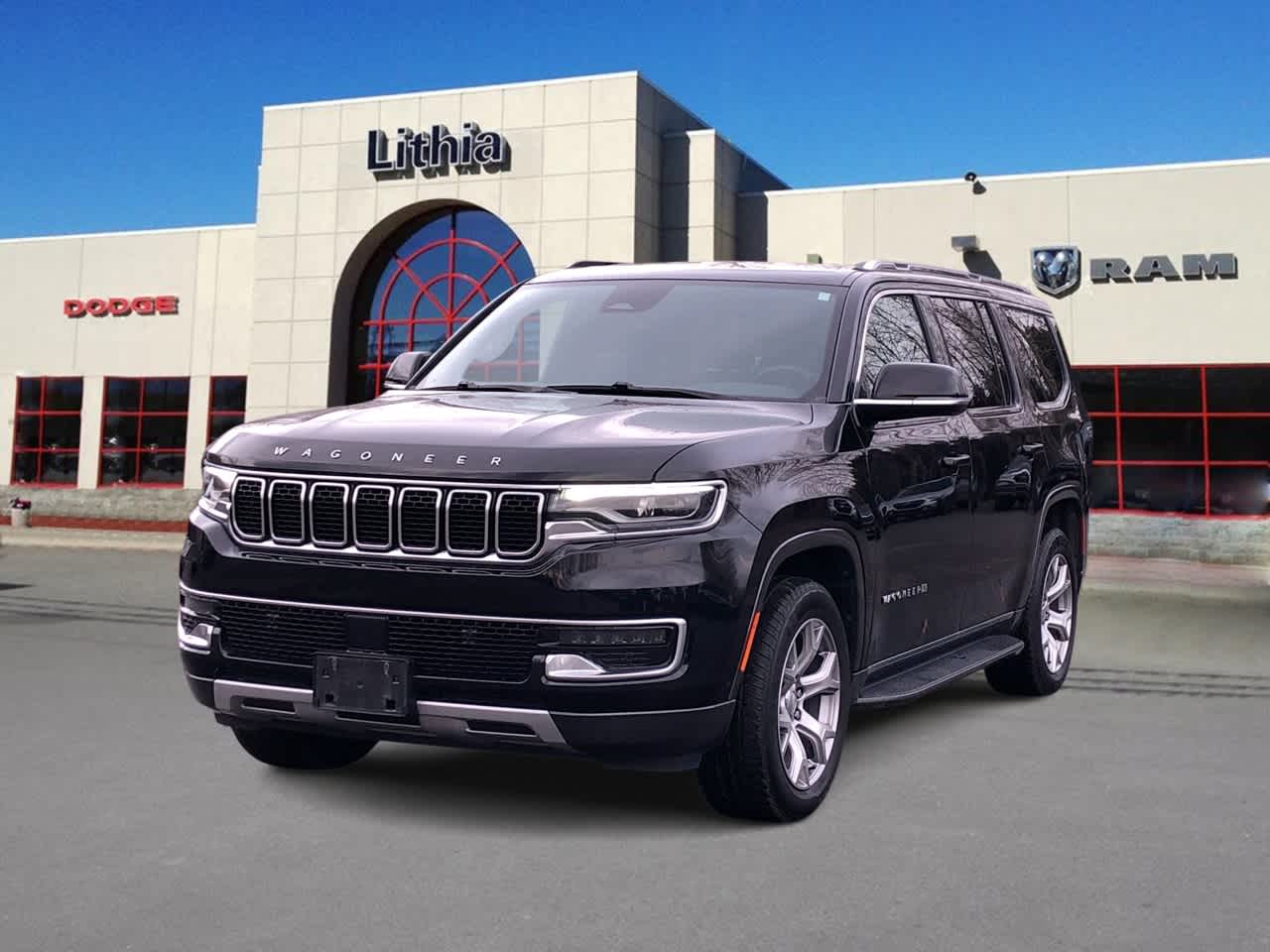 2022 Jeep Wagoneer Series II's photo