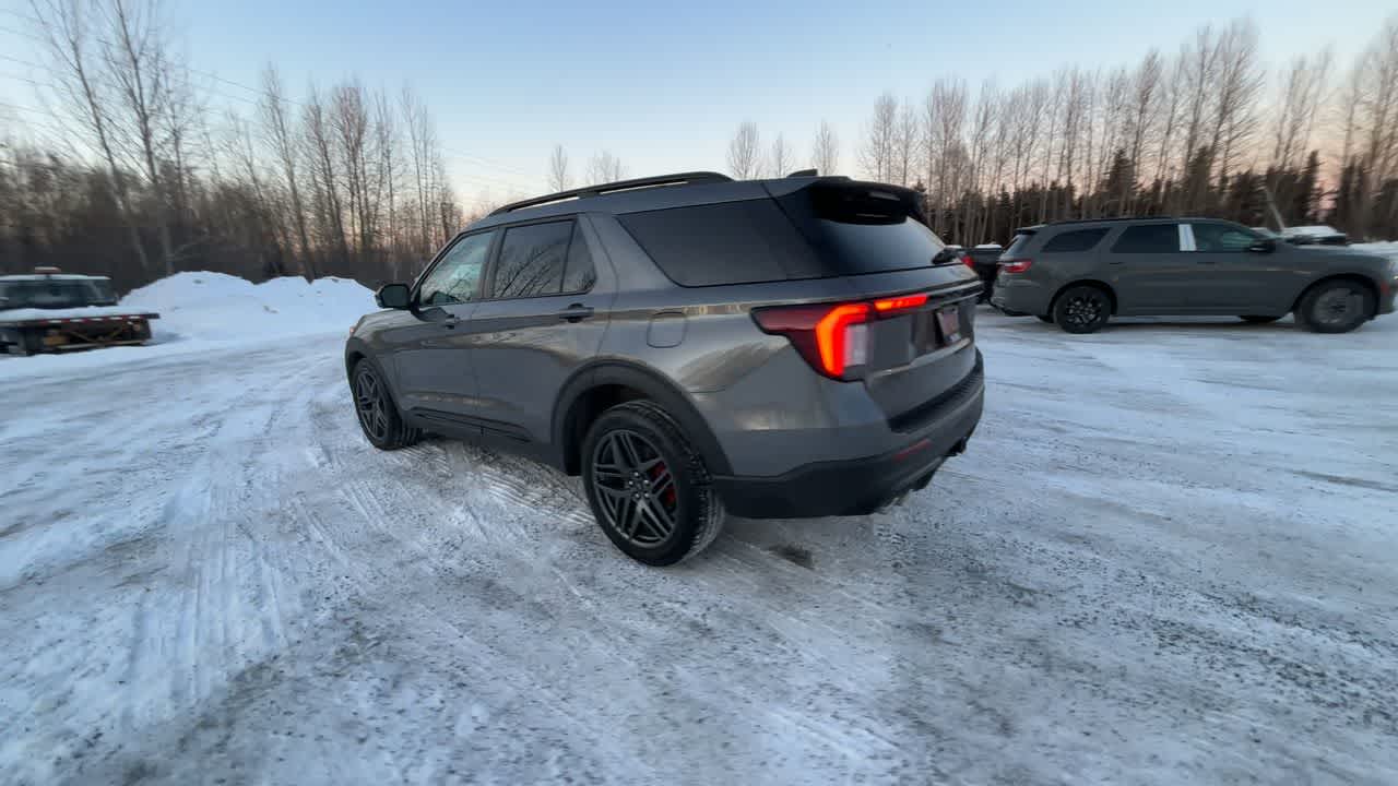 Thumbnail: 2025 Ford Explorer - 10