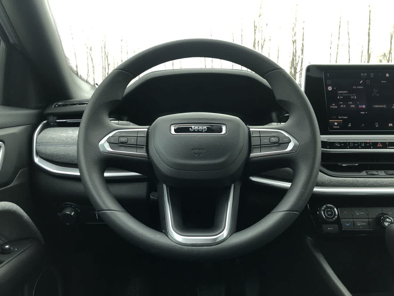 Thumbnail: 2025 Jeep Compass - 26