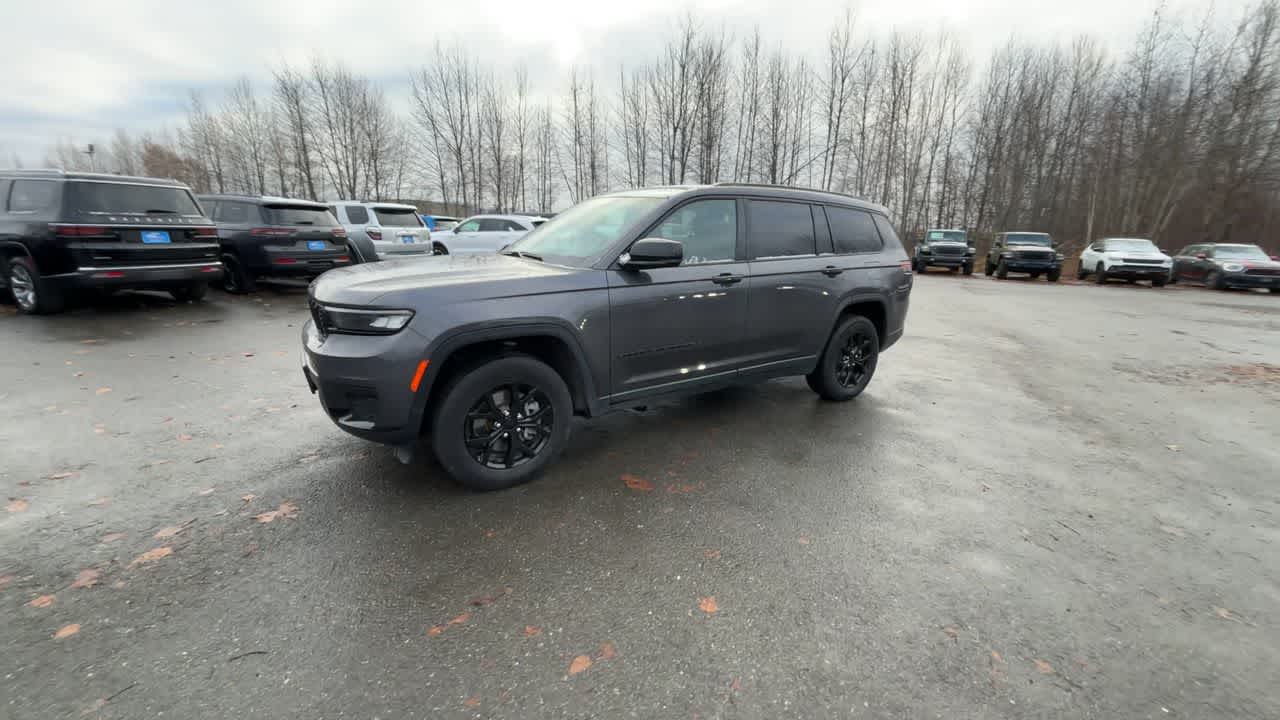 Thumbnail: 2024 Jeep Grand Cherokee L - 7