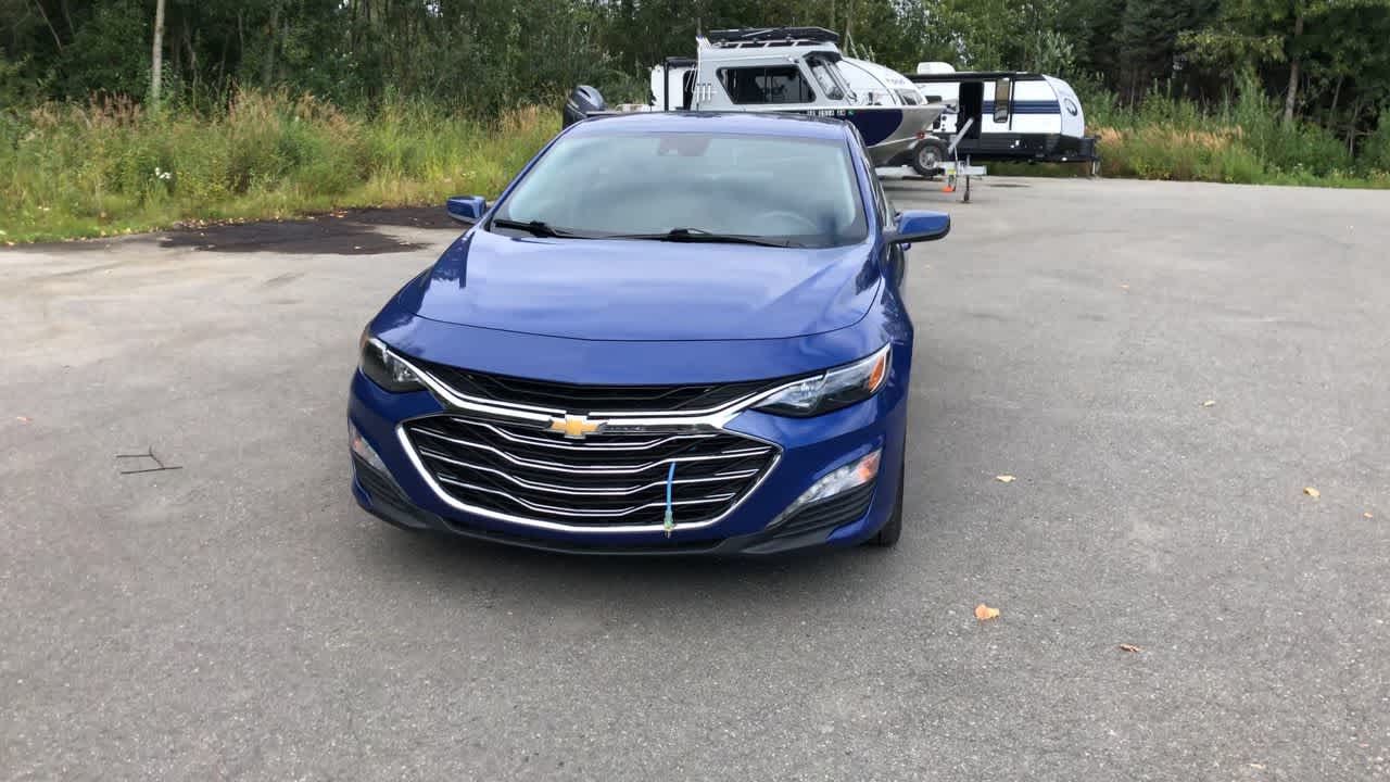 Thumbnail: 2023 Chevrolet Malibu - 4