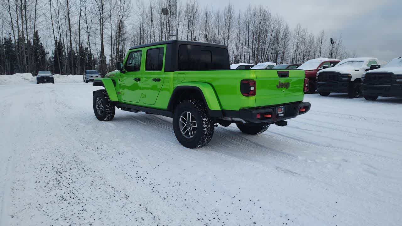 Thumbnail: 2026 Jeep Gladiator - 10